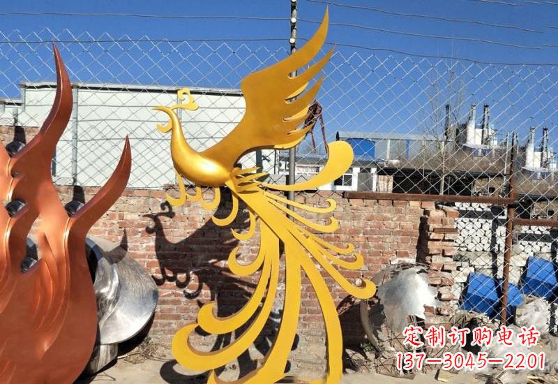 泉州不锈钢凤凰雕塑——灿烂金色给予城市温暖