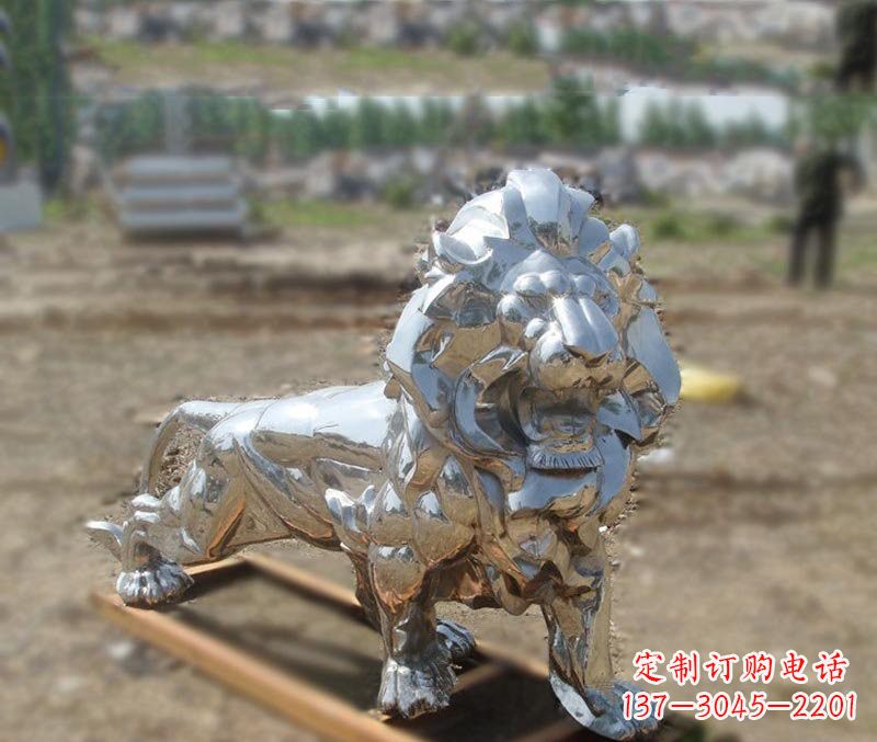 泉州不锈钢雕刻的狮子