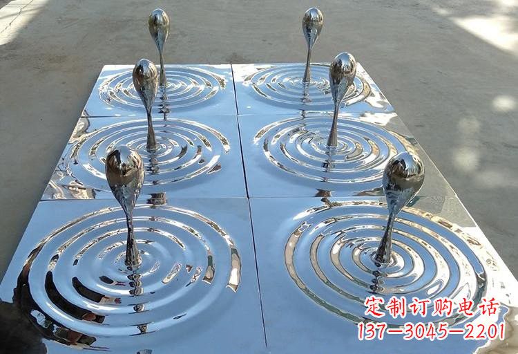 泉州不锈钢水滴雕塑激发自然之美