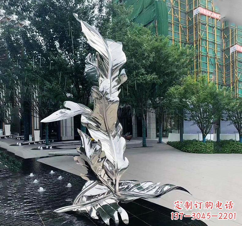 泉州不锈钢公园树叶雕塑精美绝伦
