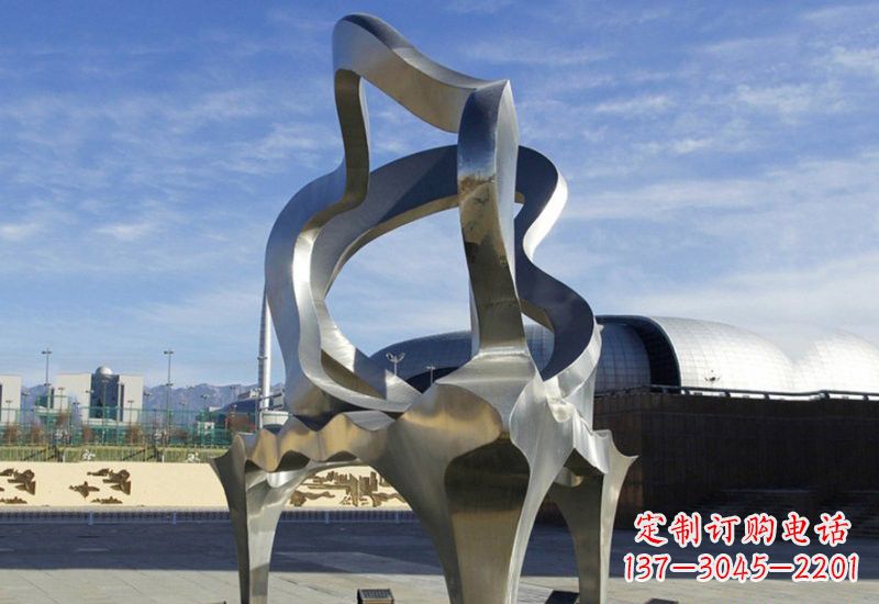 泉州不锈钢钢琴雕塑传递音乐之美