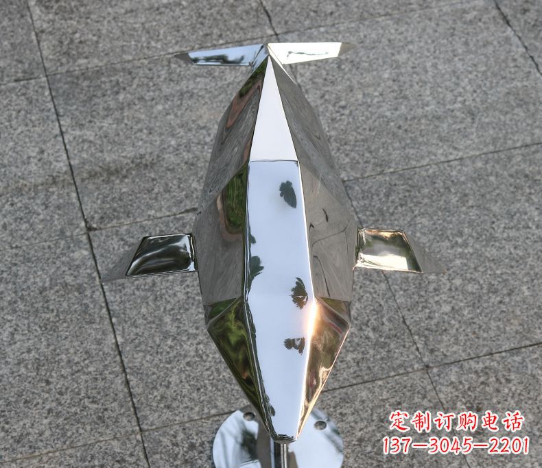 泉州海豚雕塑令不锈钢广场更加灿烂