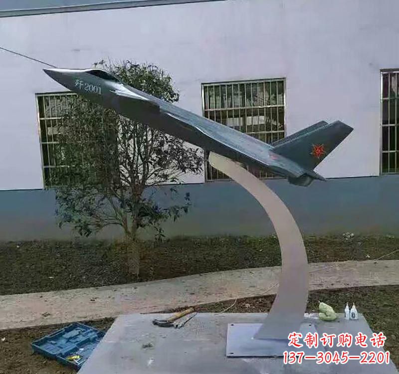 泉州不锈钢飞机雕塑——极致精美的艺术品