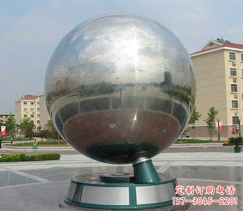泉州不锈钢广场镜面地球仪