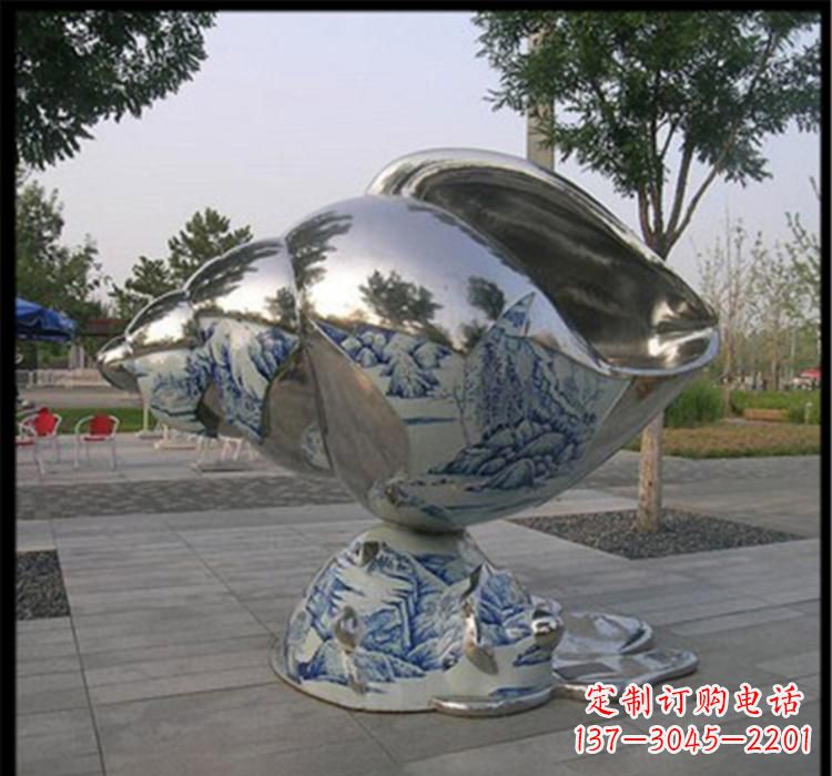 泉州不锈钢海螺景观雕塑2