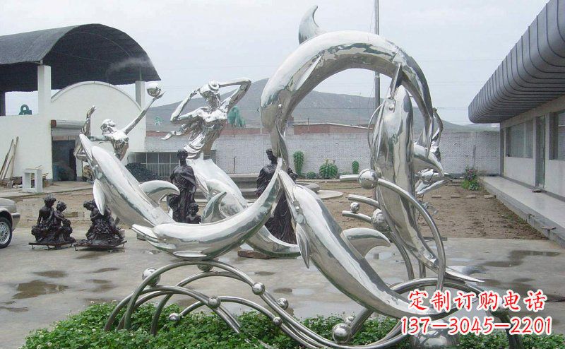 泉州不锈钢海豚的灵动嬉戏