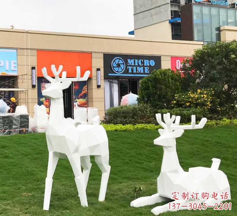 泉州不锈钢小鹿雕塑艺术之美