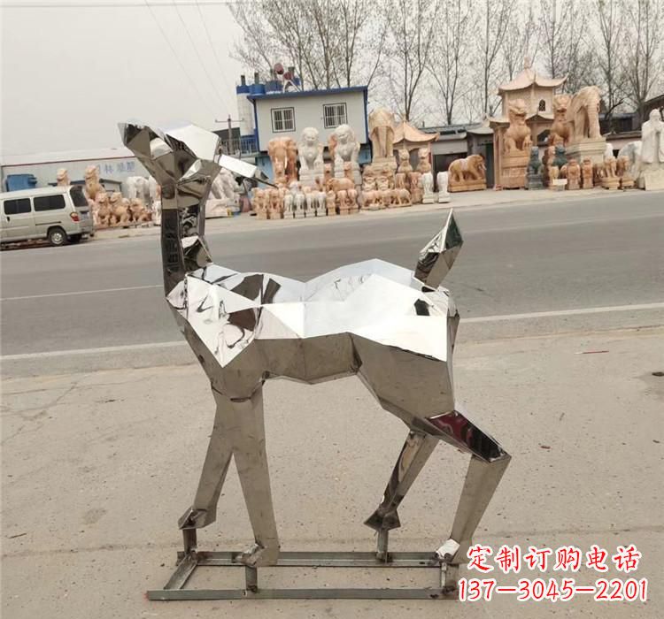 泉州不锈钢几何小鹿雕塑