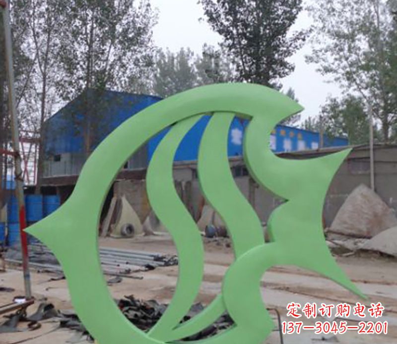 泉州不锈钢剪纸鲤鱼雕塑——传承传统艺术