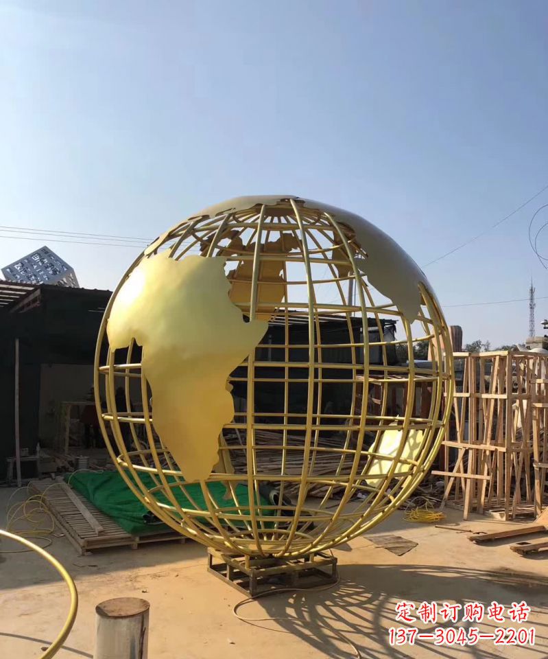 泉州不锈钢金属地球仪雕塑一种视觉美学的精美艺术