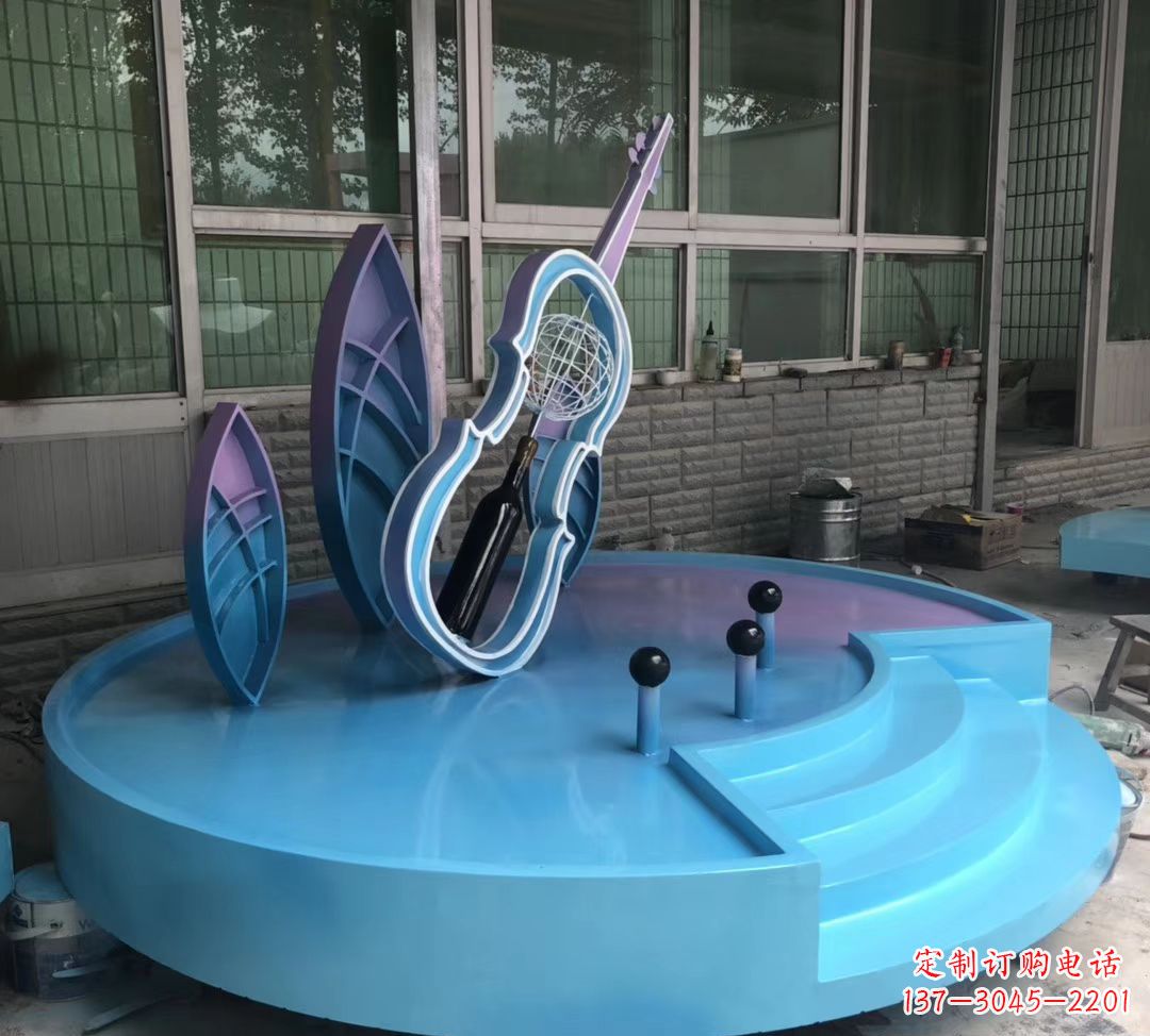 泉州不锈钢景观大提琴雕塑 广场摆件