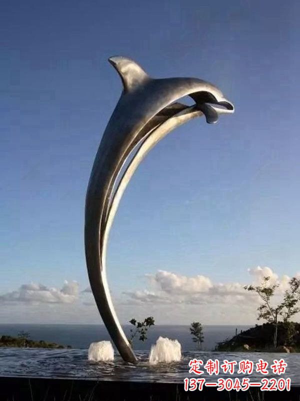 泉州不锈钢海豚雕塑让游客流连忘返