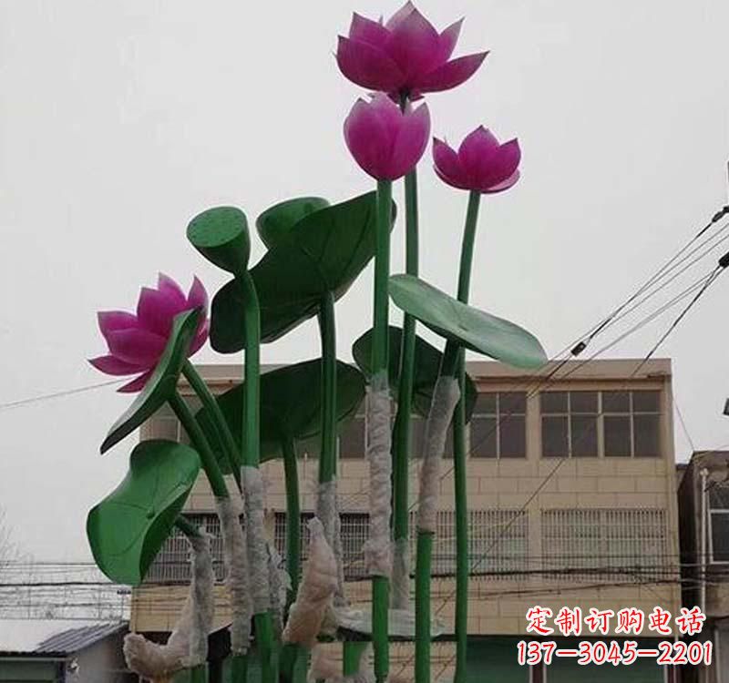 泉州不锈钢荷花雕塑——精美绝伦