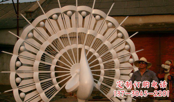 泉州不锈钢孔雀开屏雕塑