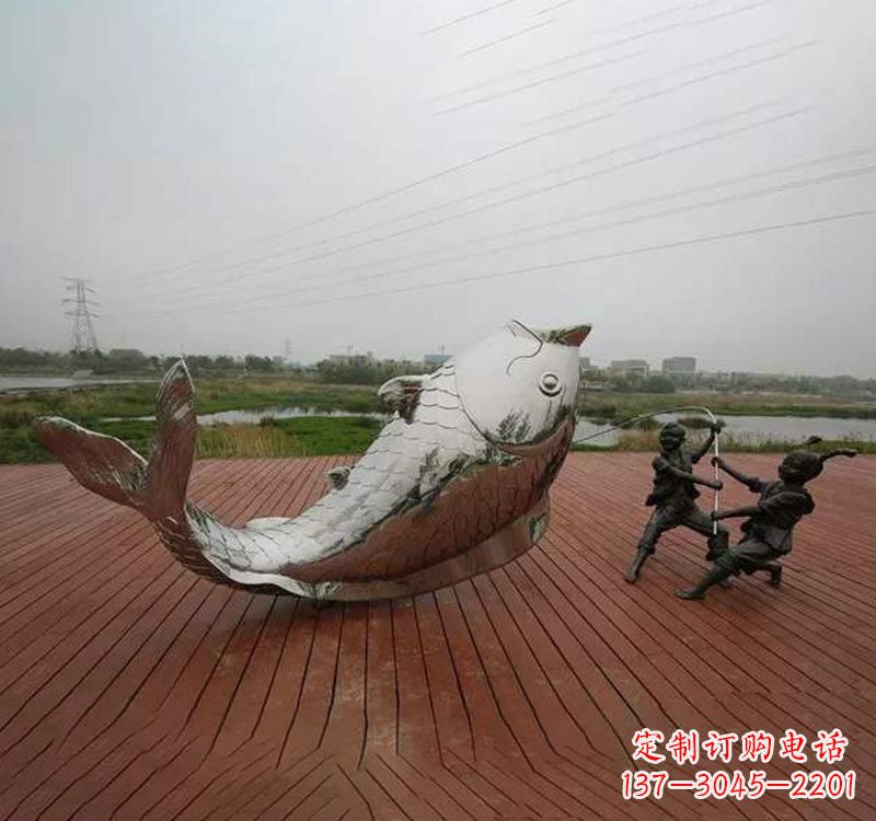 泉州不锈钢鲤鱼雕塑