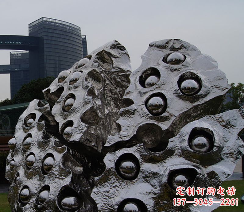 泉州不锈钢莲蓬雕塑
