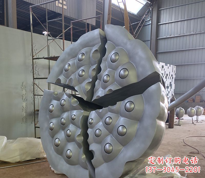 泉州不锈钢莲蓬景观雕塑