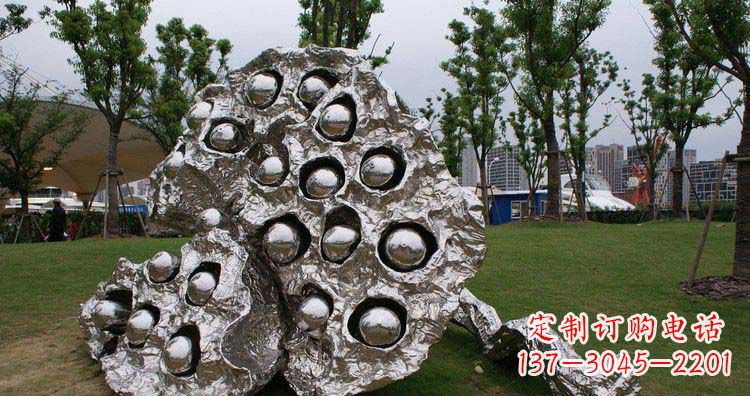 泉州不锈钢莲蓬景观雕塑1