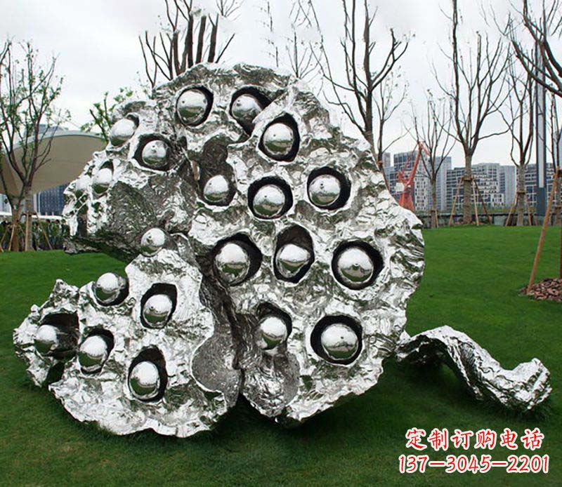 泉州不锈钢莲蓬植物雕塑