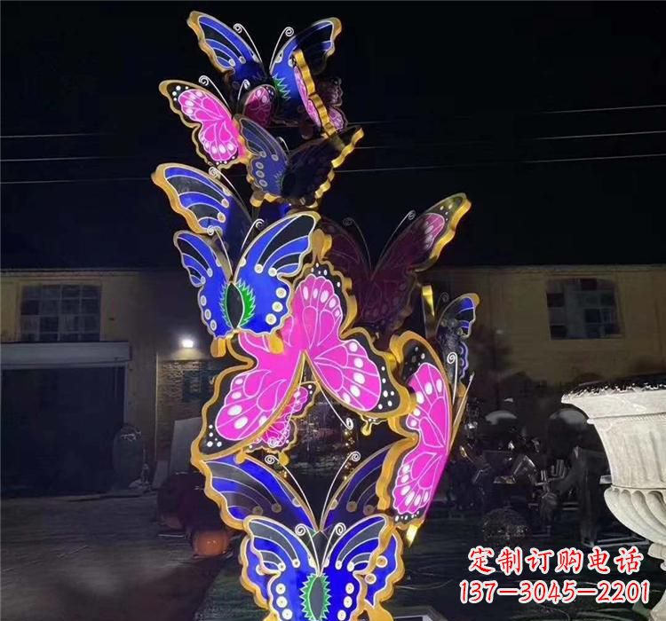 泉州不锈钢镂空蝴蝶雕塑——自由自在的艺术风景