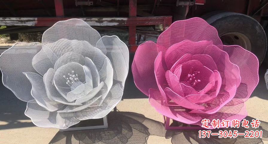 泉州不锈钢荷花雕塑,给公园带来优雅美景