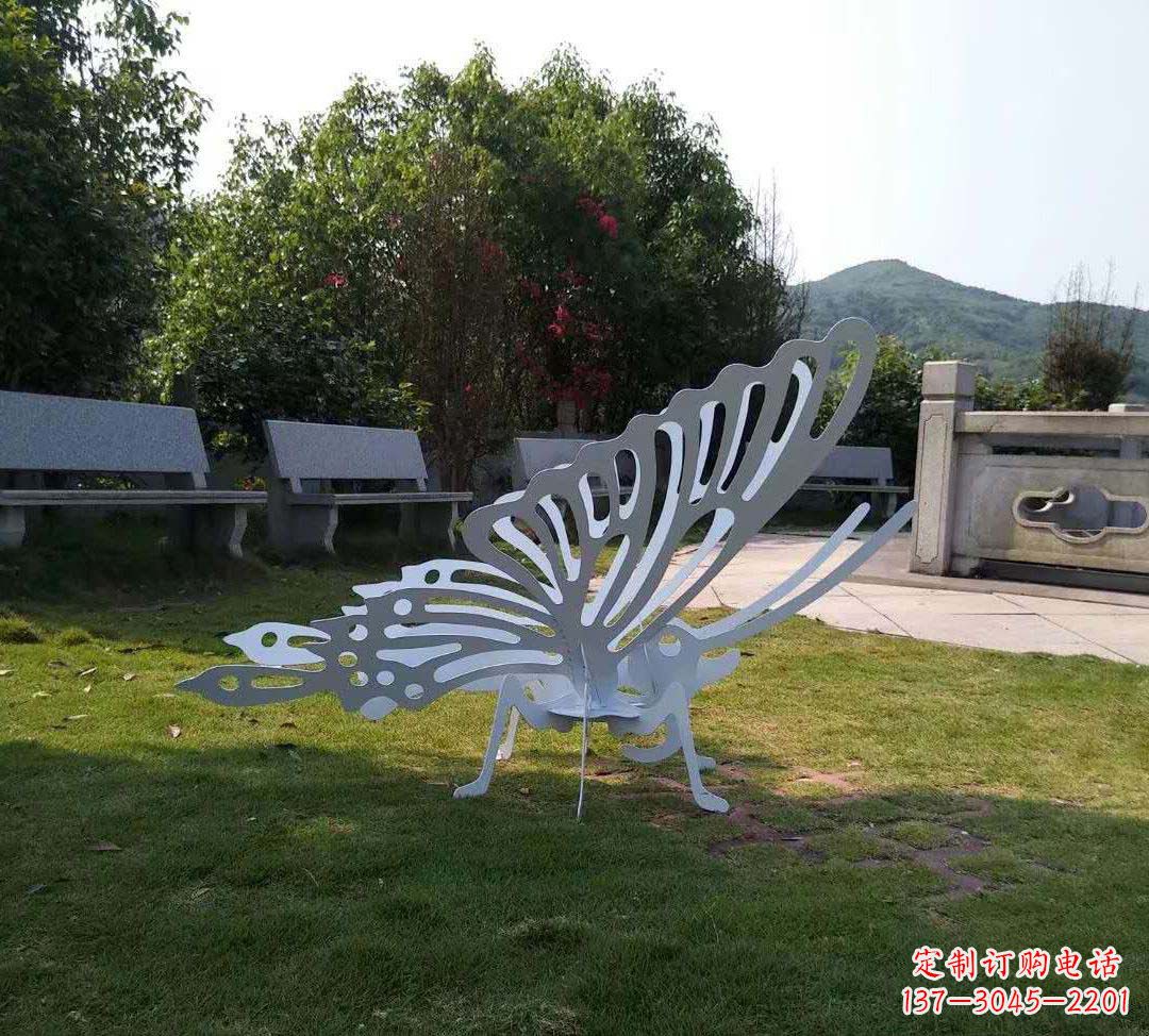 泉州不锈钢镂空蝴蝶装饰雕塑精美雕塑点缀美好生活