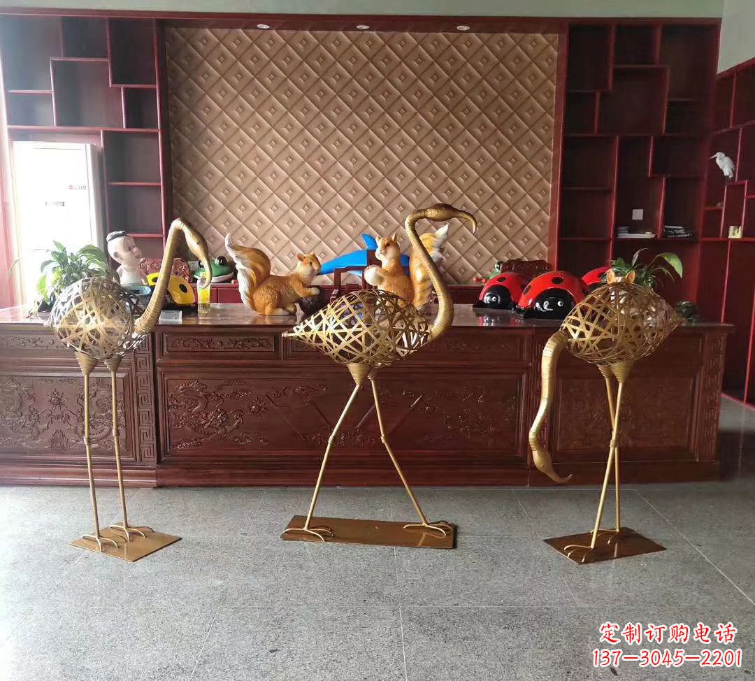 泉州不锈钢火烈鸟雕塑——熠熠生辉