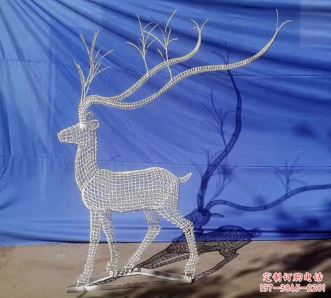 泉州不锈钢麋鹿雕塑精美的景观装饰品