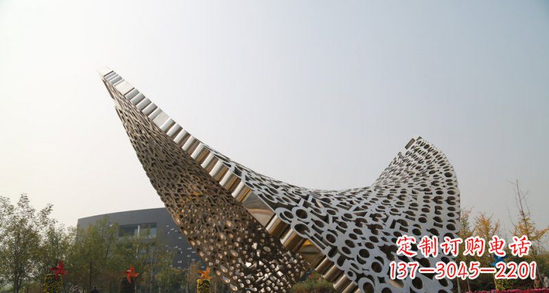 泉州不锈钢镂空字母遮阳亭子广场雕塑