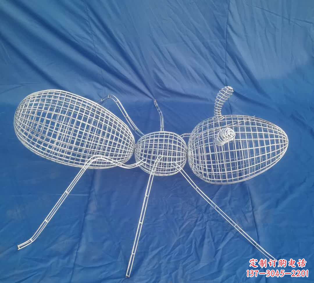 泉州蚂蚁镂空雕塑精致的艺术精品