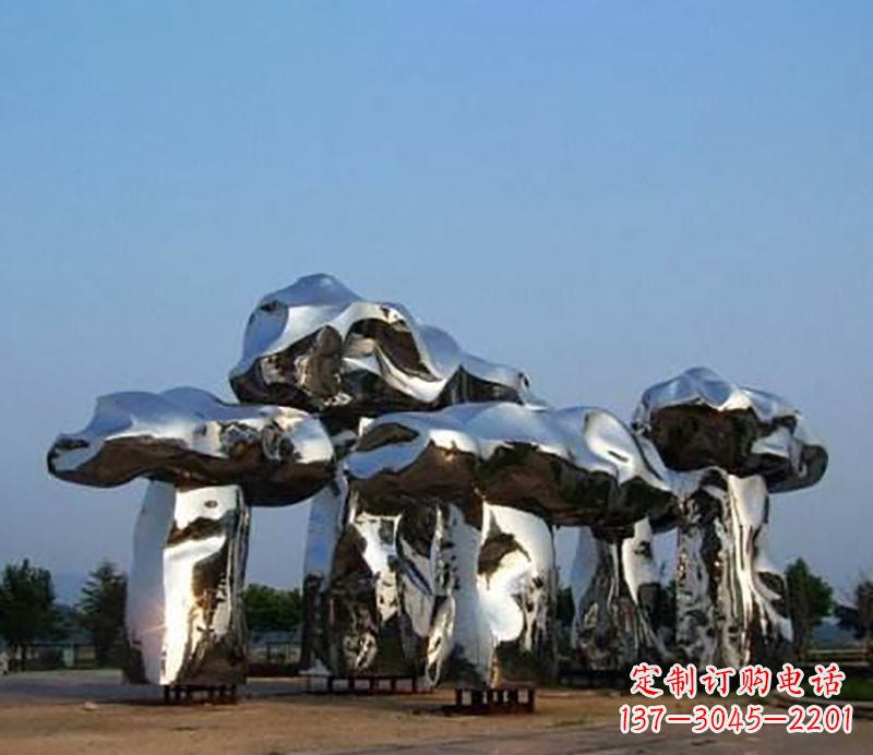 泉州不锈钢蘑菇广场雕塑