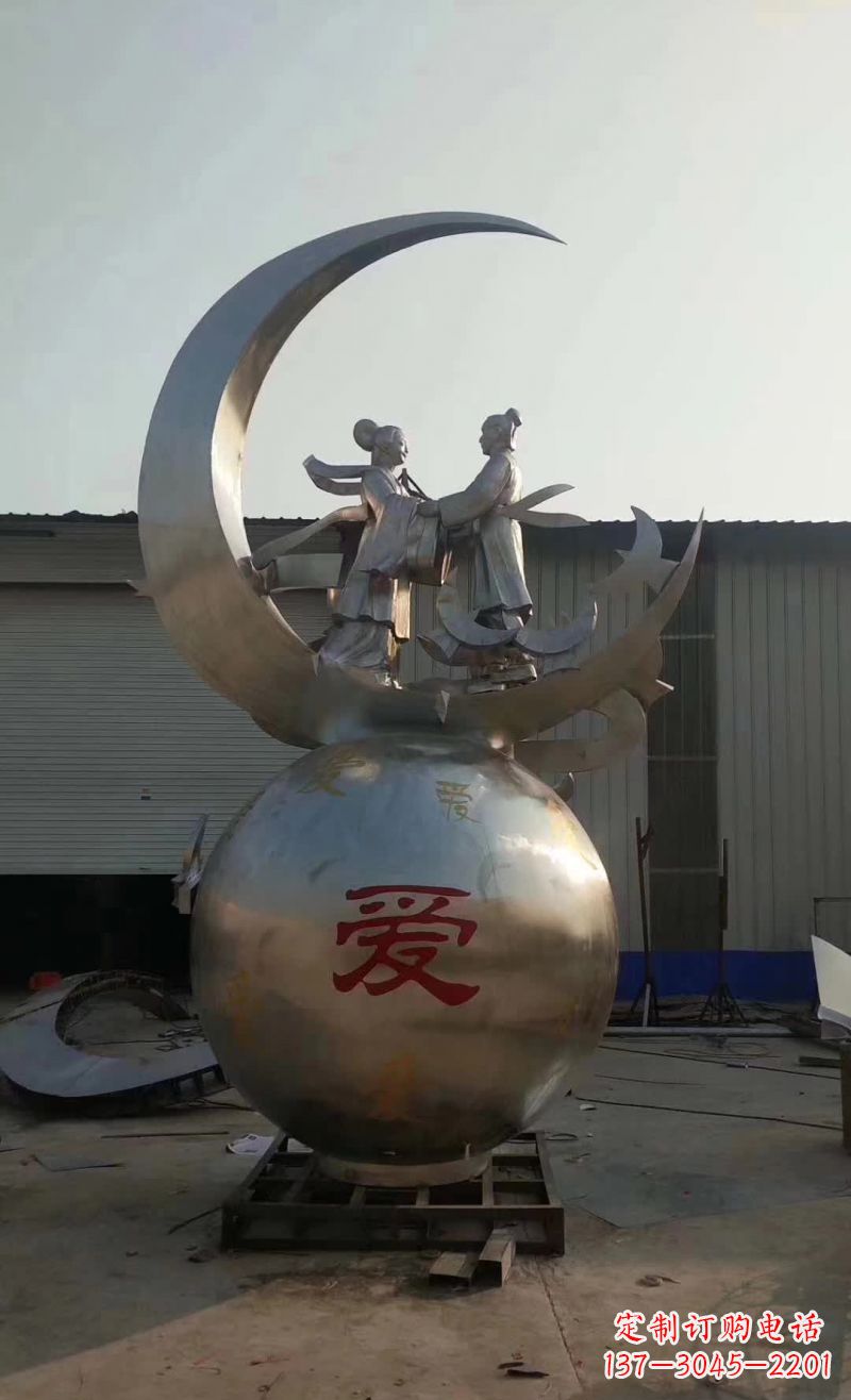 泉州不锈钢牛郎织女雕塑传承爱情的象征