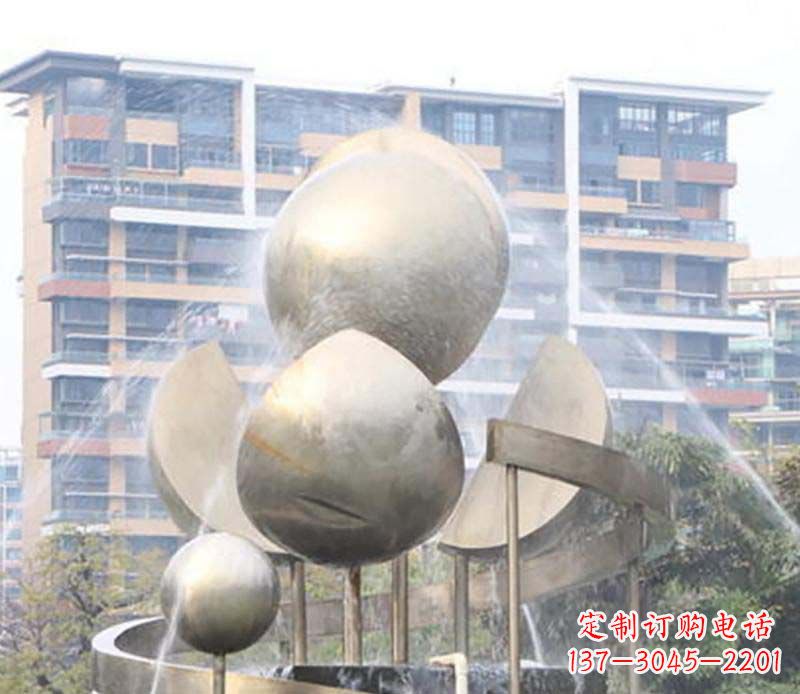 泉州不锈钢喷泉雕塑美丽与自然的完美结合