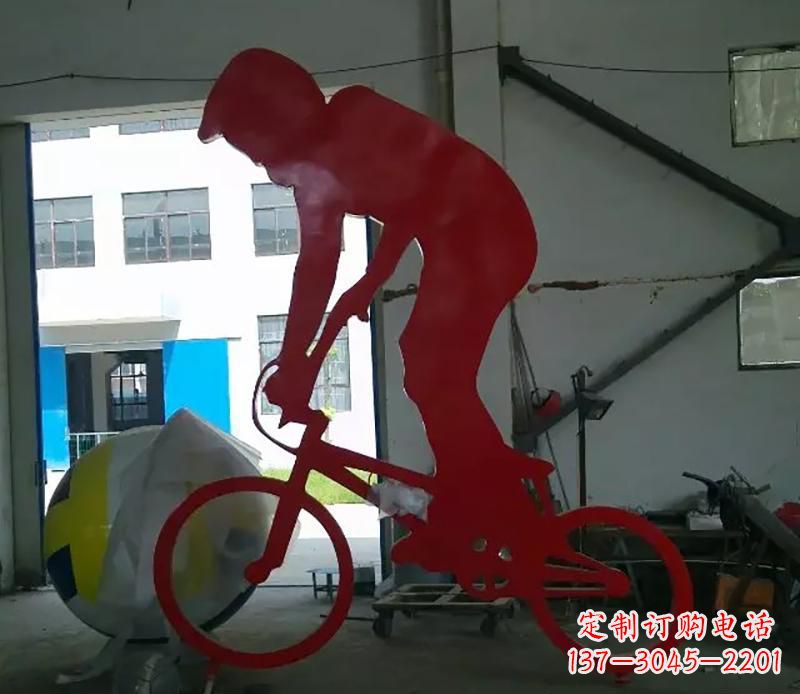 泉州不锈钢自行车雕塑激发自行车运动的热情