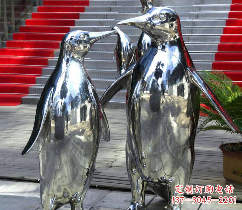 泉州不锈钢企鹅雕塑