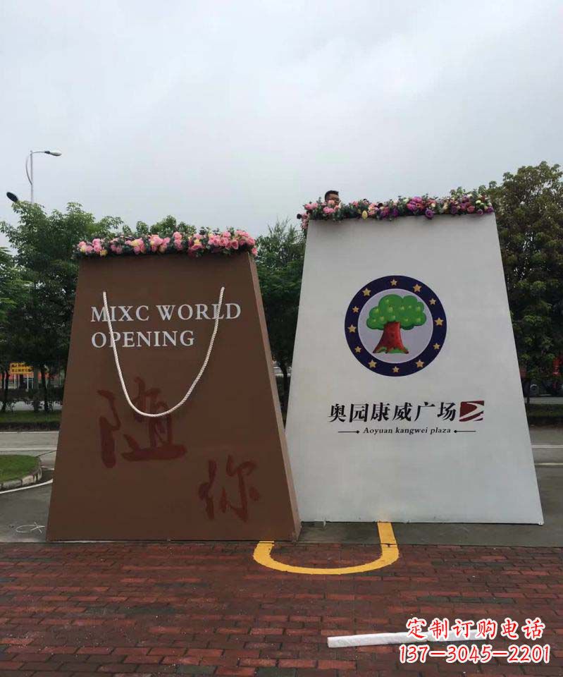 泉州不锈钢商场购物袋雕塑1