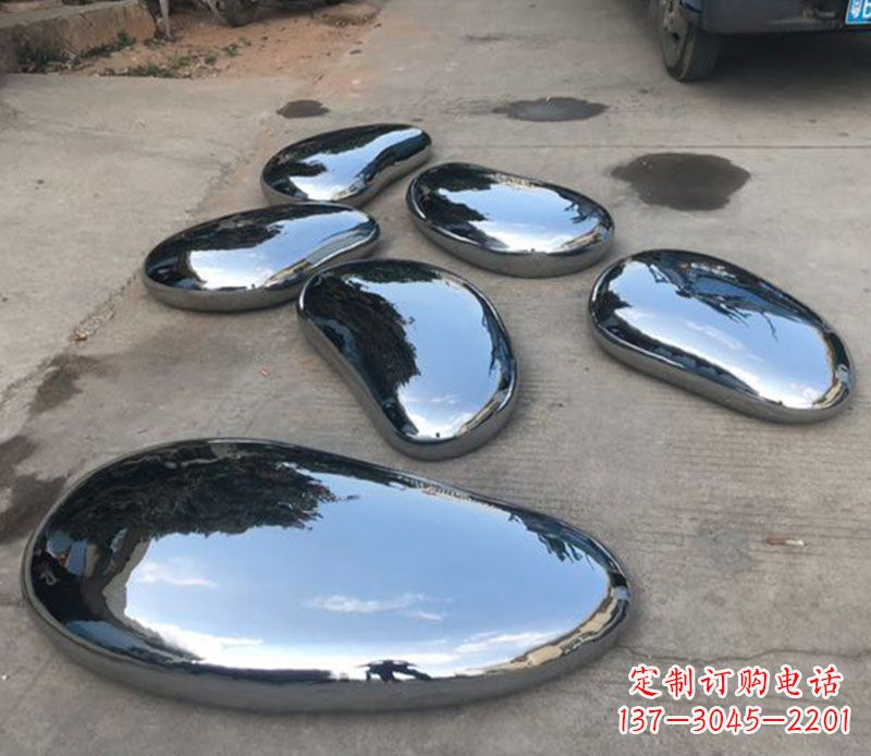 泉州水滴雕塑——不锈钢的精美之作