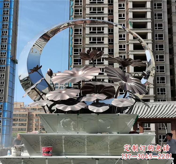 泉州不锈钢荷花雕塑把宁静的自然融入城市