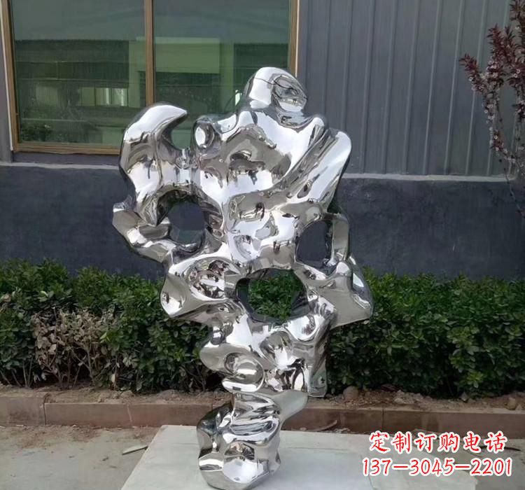 泉州精美太湖石雕塑,给环境带来灿烂光彩