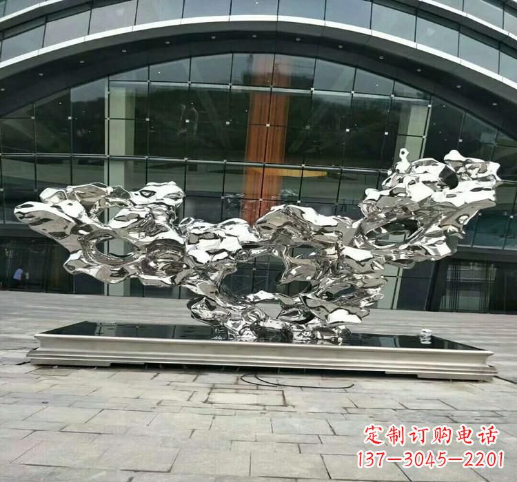 泉州不锈钢太湖石抽象雕塑