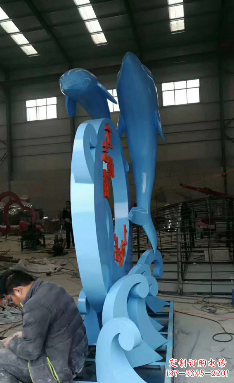 泉州不锈钢海豚雕塑精致优雅的艺术品