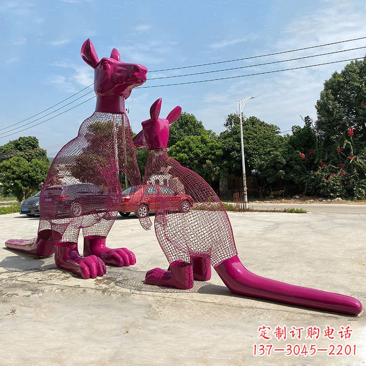 泉州不锈钢袋鼠雕塑给公园带来美好景观