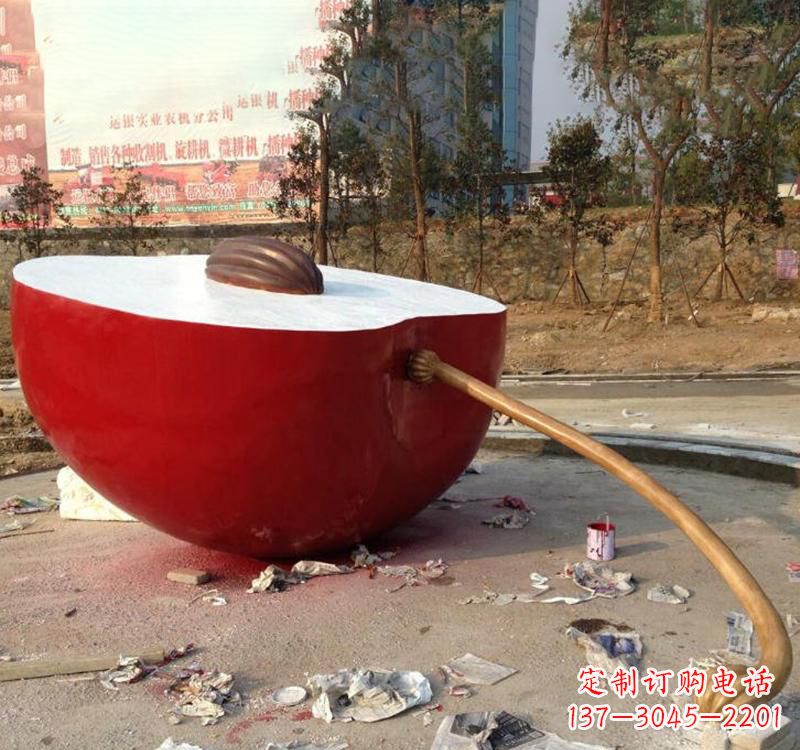 泉州不锈钢苹果雕塑美丽与现代的融合