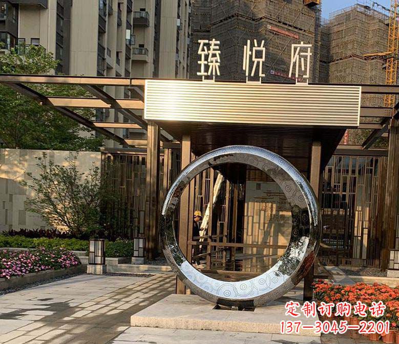泉州不锈钢小区圆环雕塑赋予小区景观更多美感