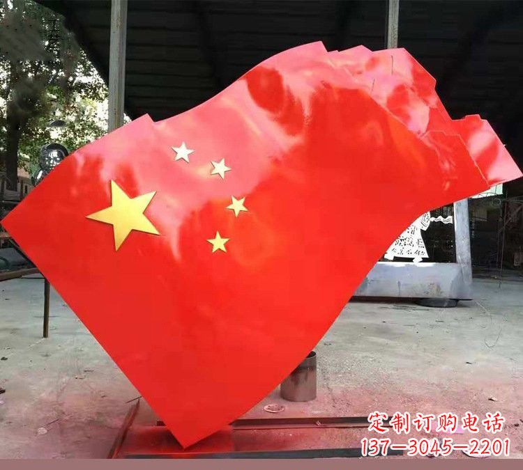 泉州不锈钢校园五星红旗雕塑——传承红色基因,缅怀烈士