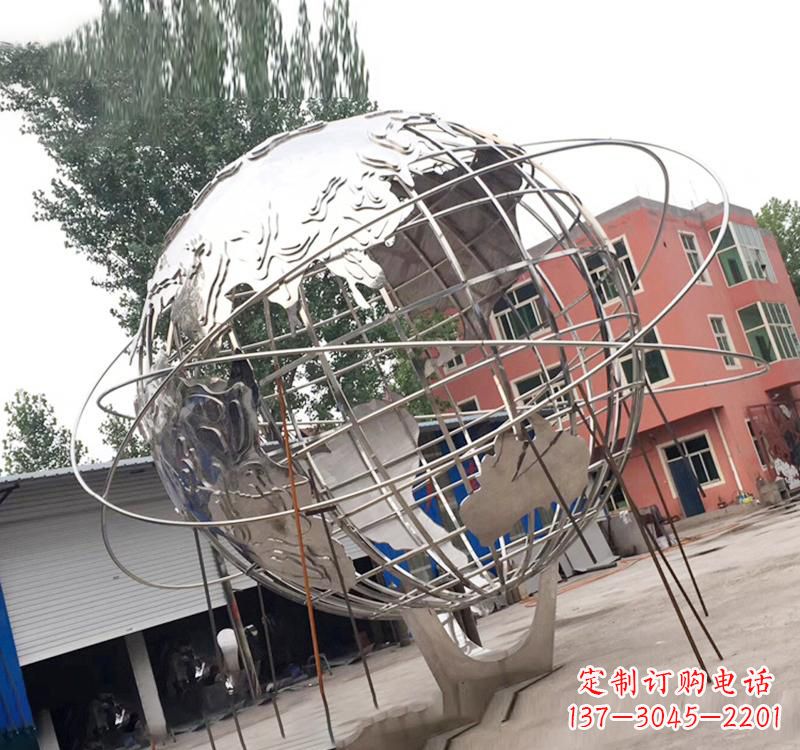 泉州不锈钢艺术镂空地球仪雕塑