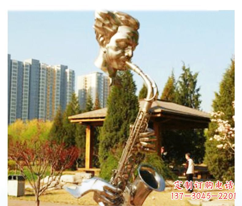 泉州不锈钢萨克斯雕塑精美而又抒情
