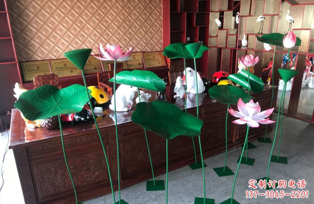 泉州精美不锈钢荷叶雕塑