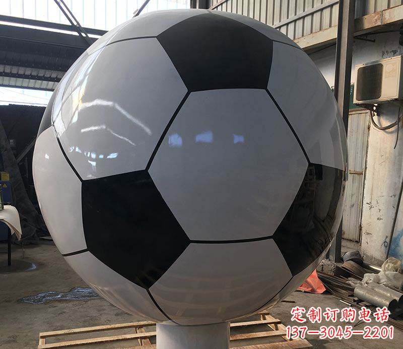泉州不锈钢足球雕塑精美的艺术品
