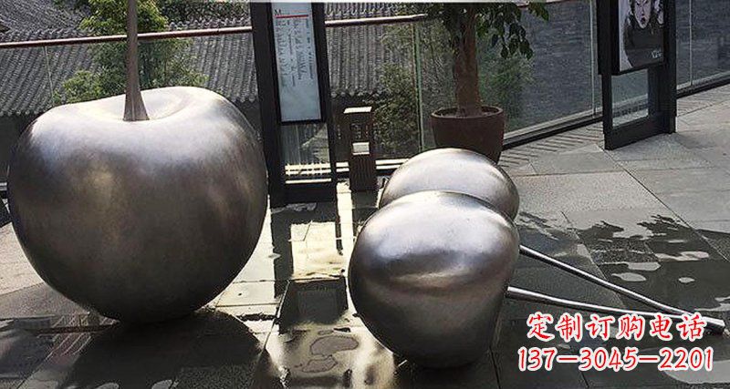 泉州步行街不锈钢樱桃景观雕塑